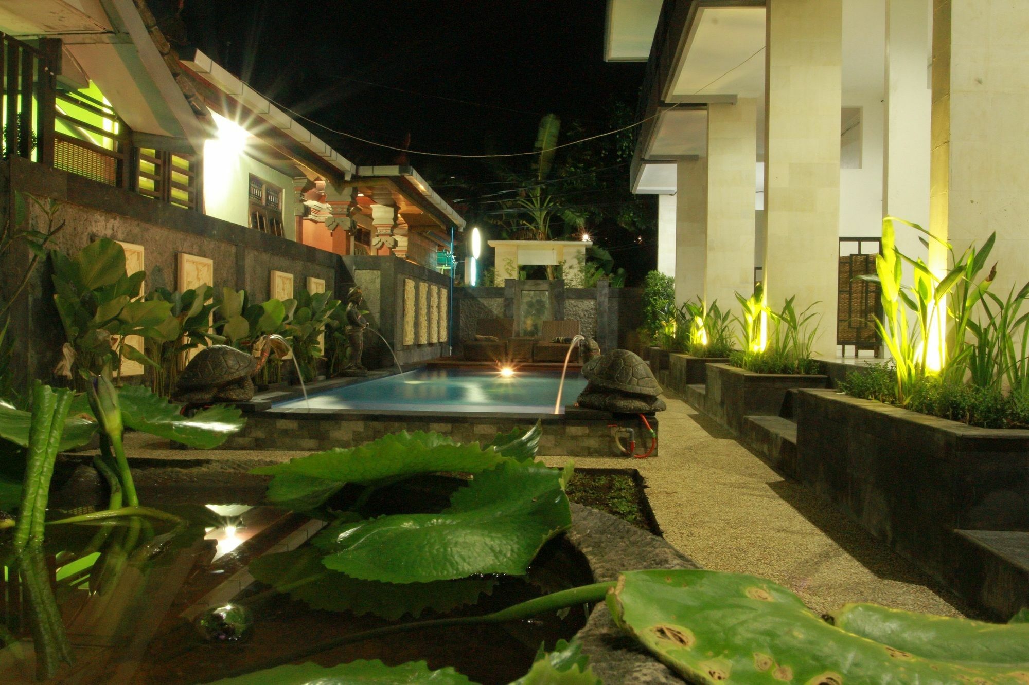 D'Gaduh Suite Kuta Kuta Lombok Esterno foto